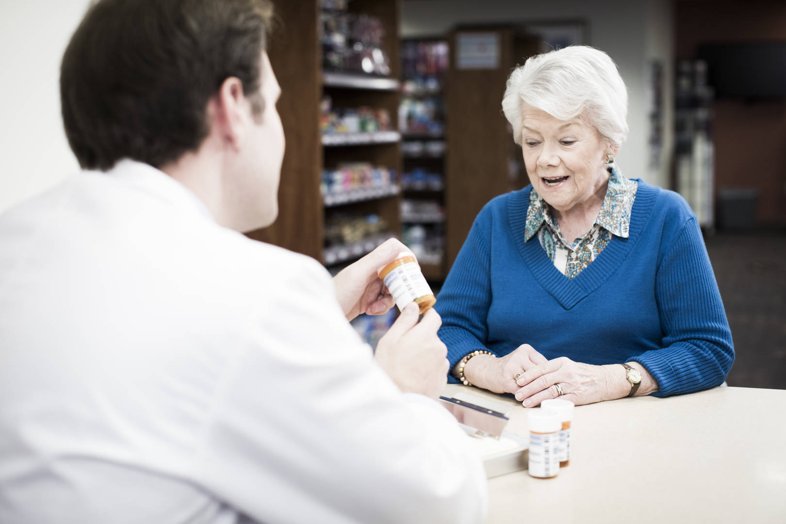 HS_OPpharm_FrontPharm_Pharm_Counsel_Desk_012